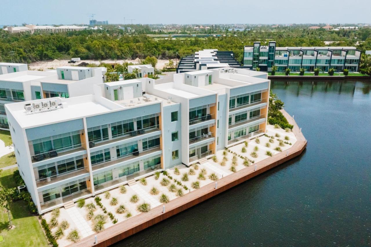 ONE Canal Point George Town Exterior foto